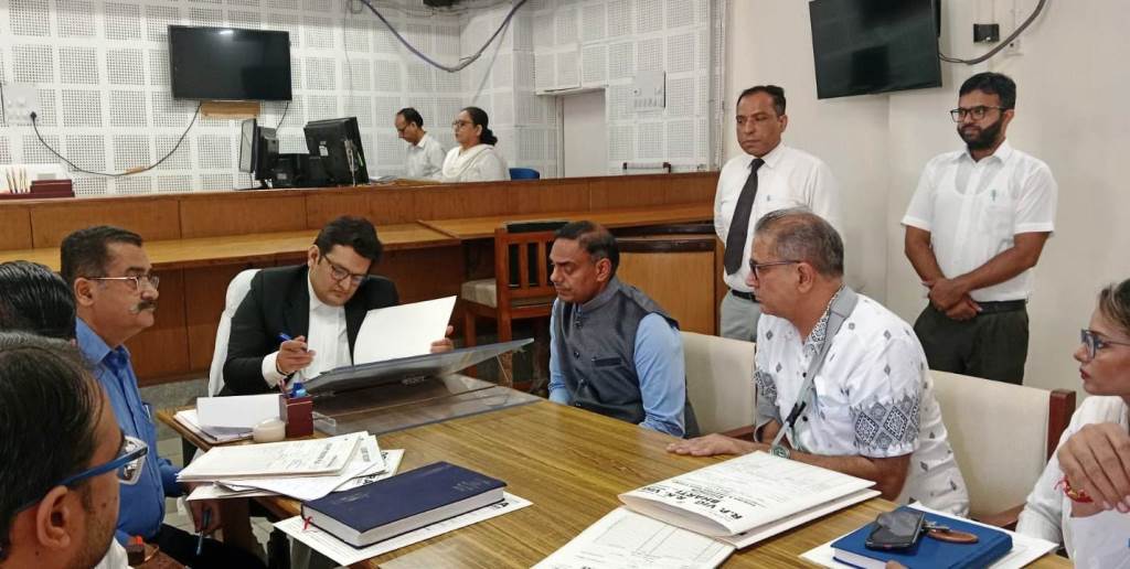 National Lok Adalat Benches Settle 30083 Cases